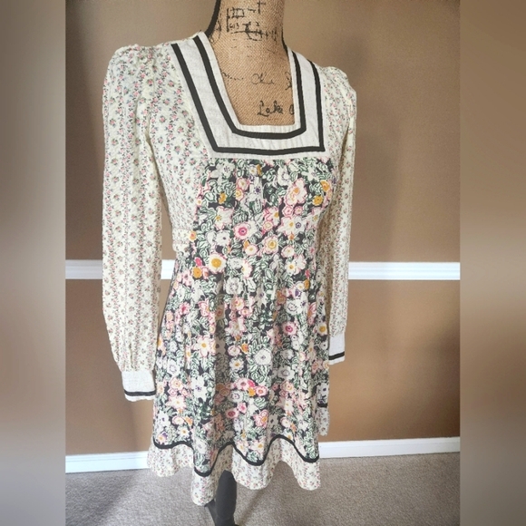 Dresses & Skirts - Jody Of California Vintage 1970's Prairie Dress Sz 5
